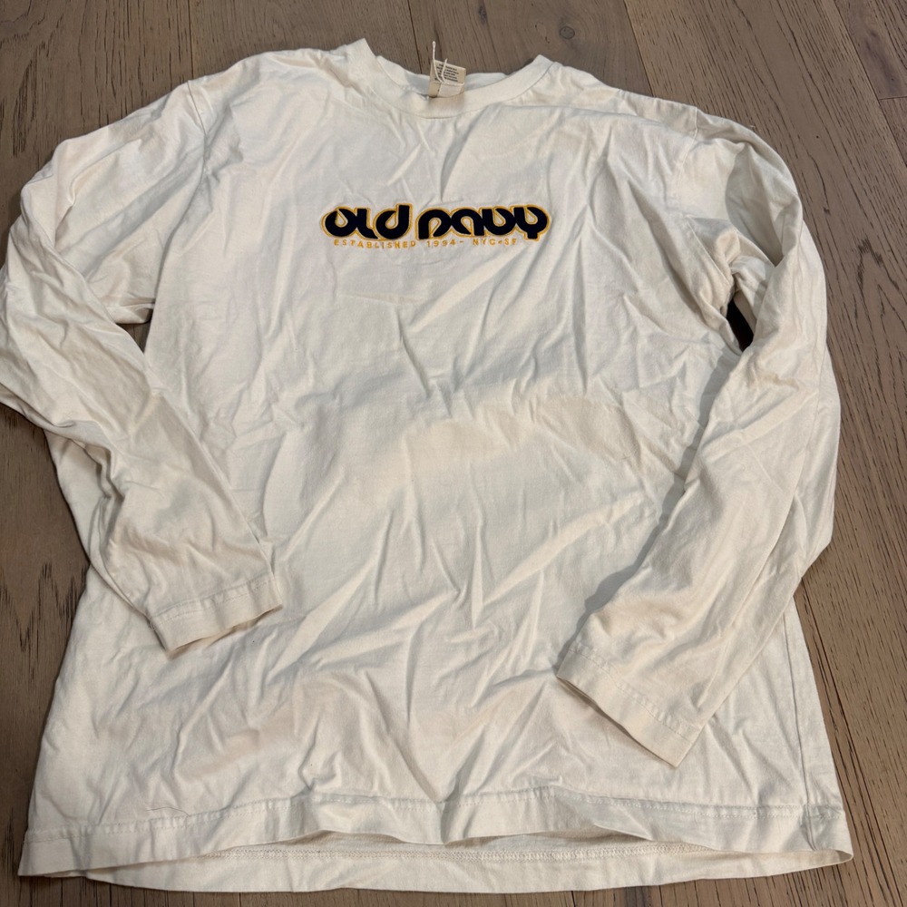 Y2K Old Navy Mens Cream Long Sleeve Graphic Logo T-Shirt Established 1994‎ Small